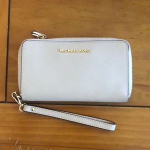 Michael Kors wristlet